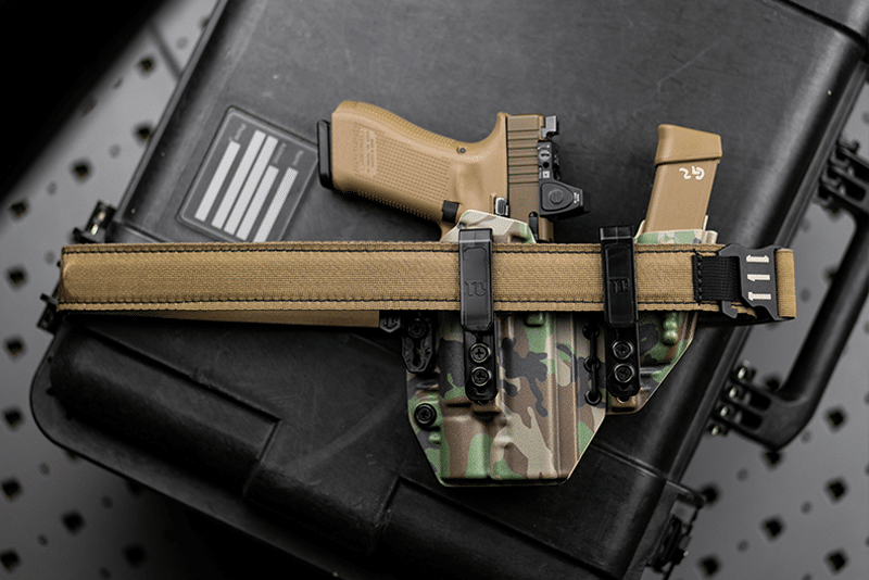 hunter-constantine-belt